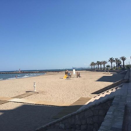 Apartment Near The Beach With Magnificent Views Port Saplaya Eksteriør bilde